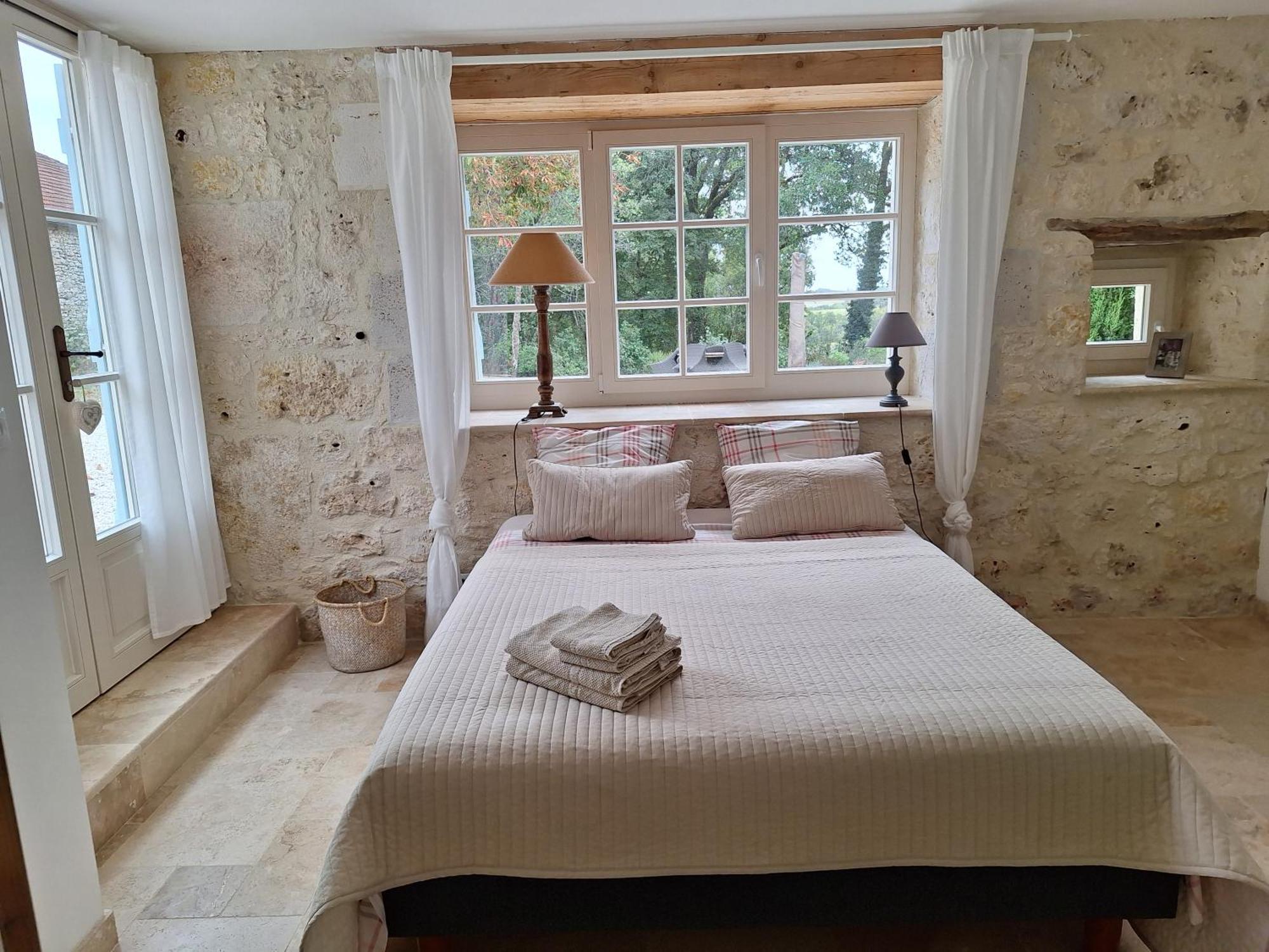 Bed and Breakfast La Nouvelle Vie En Quercy Montaigu-de-Quercy Esterno foto