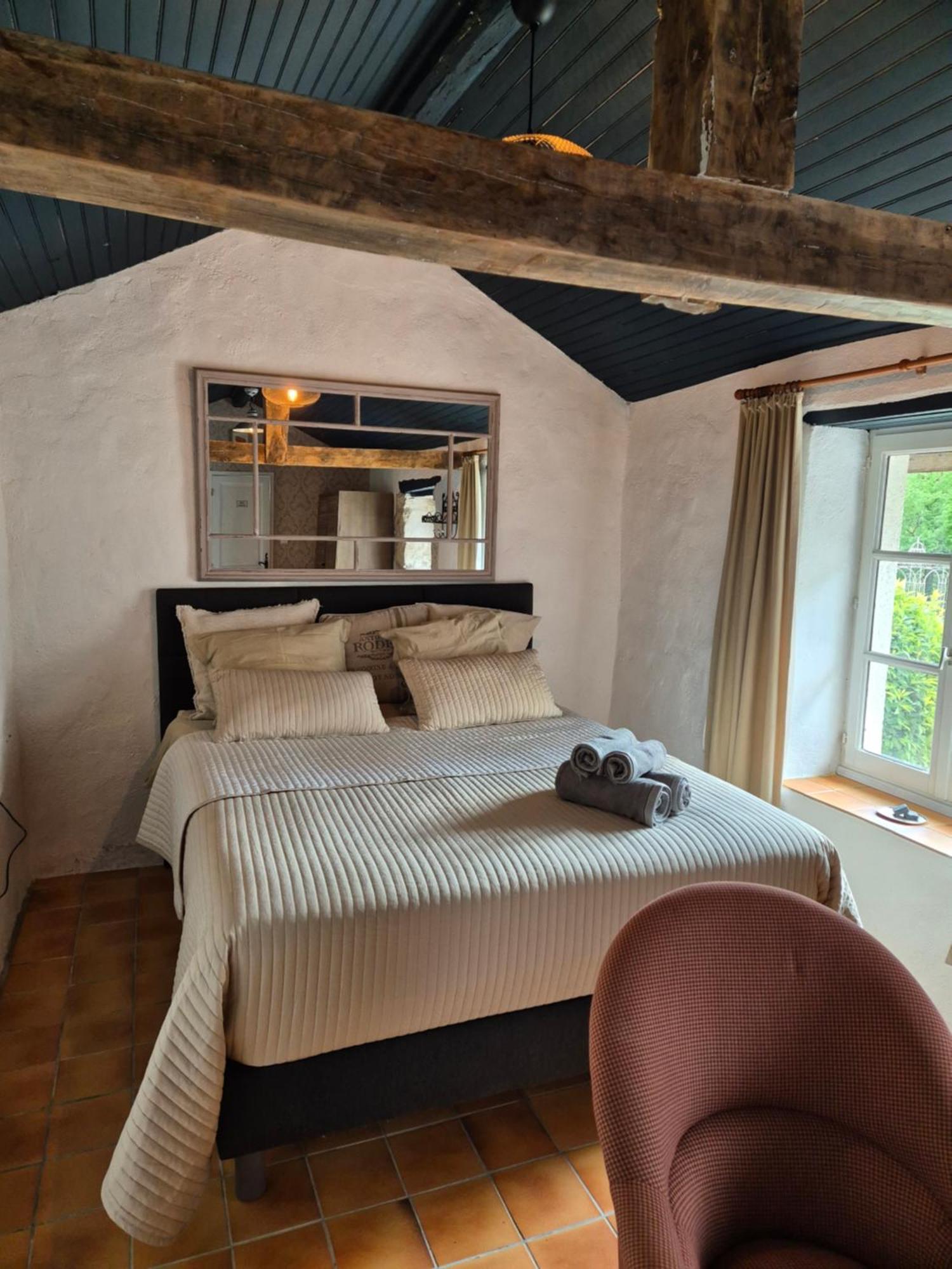Bed and Breakfast La Nouvelle Vie En Quercy Montaigu-de-Quercy Esterno foto