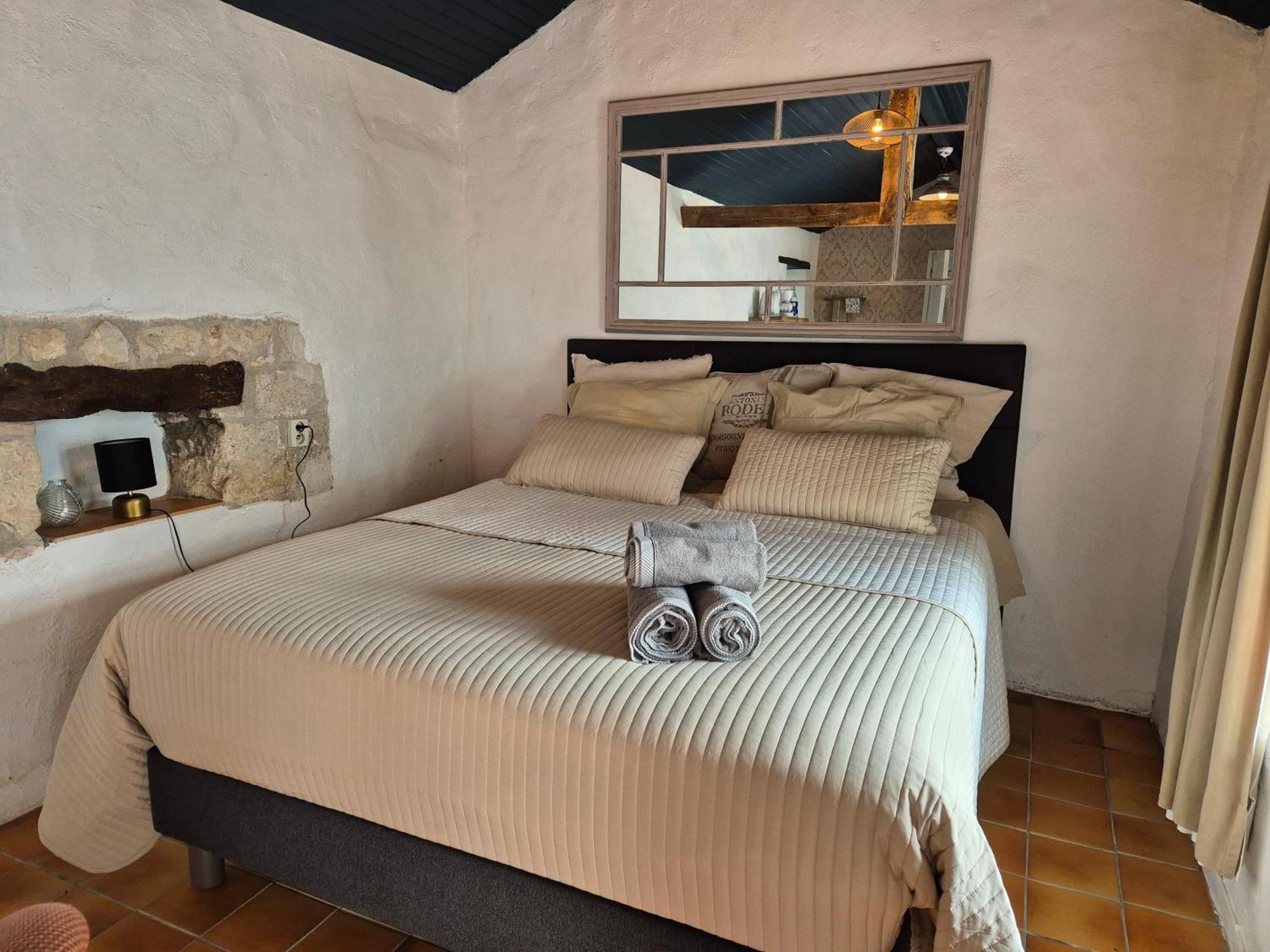 Bed and Breakfast La Nouvelle Vie En Quercy Montaigu-de-Quercy Esterno foto